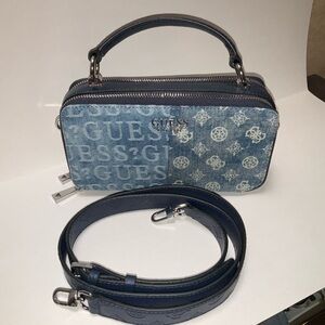 DENIM Crossbody GUESS logo Kaylyn Camera Bag Top Handle purse Blue Jeans Bag